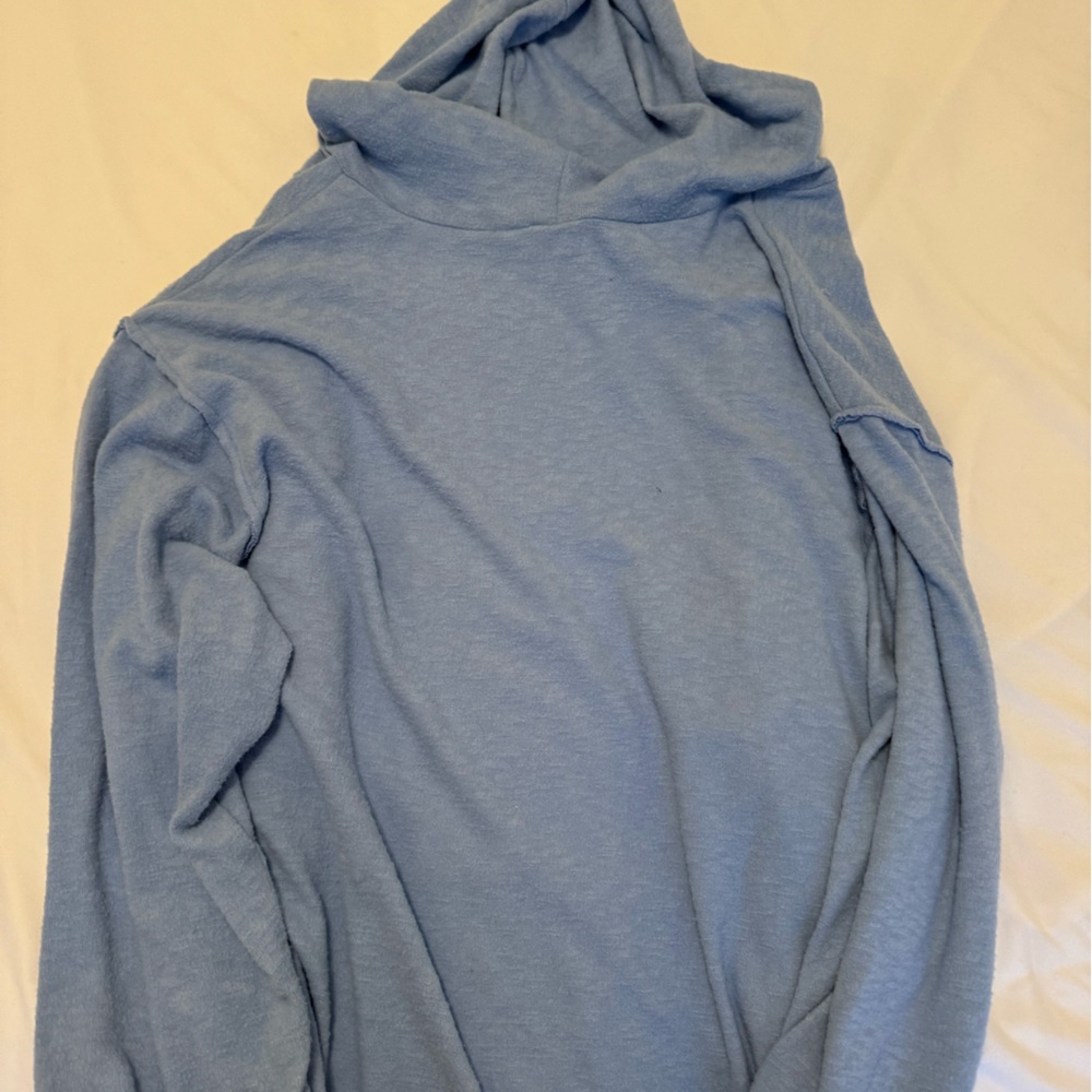 Out From Under Blue Robe Hopdie - Picture 2 of 3